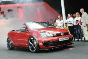 Volkswagen представляет новый Golf GTI